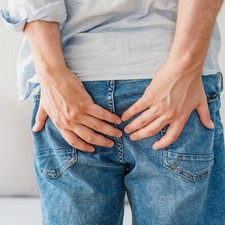 Gemorroy va rektal yallig'lanish: alomatlar, farqlar va davolash.