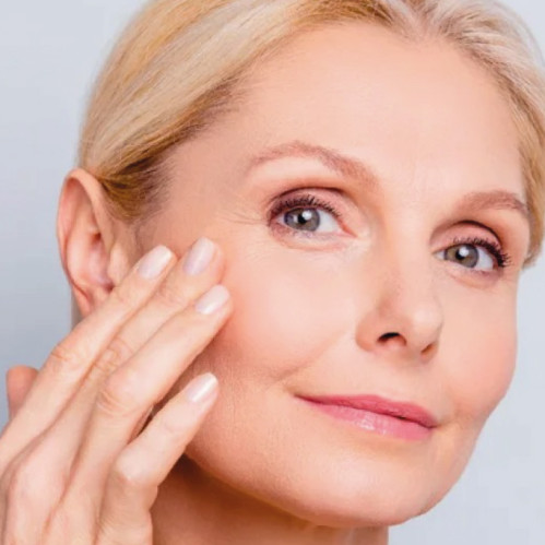 Terini yoshartiruvchi sarum: kundalik yoshlik va porlash marosimi