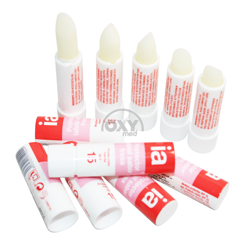 product-Бальзам для губ ia клубника SPF15 4 г