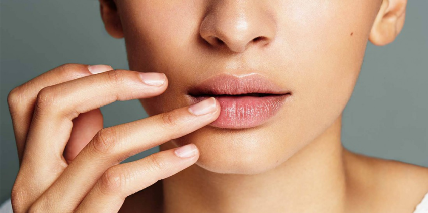 Nima uchun lablar yorilib ketadi va u bilan qanday kurashish kerak