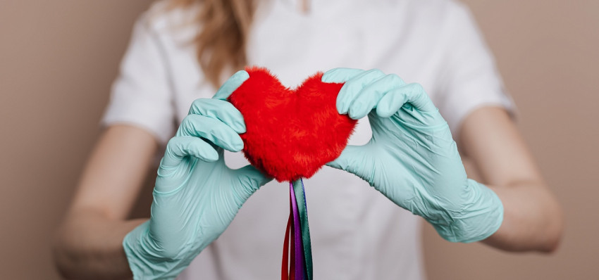 O'tkir og'riq: qanday qilib tez va samarali davolash kerak