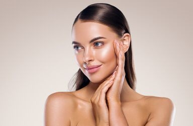 Tirik namlik: terining yangiligi va porlashi uchun akvagelning kuchi